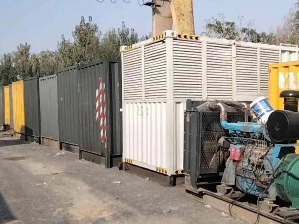 丰满200KW柴油发电机机组每小时油耗是多少?